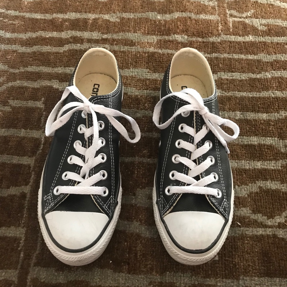 CONVERSE CHUCK TAYLOR ALL STAR LEATHER SHOES 👟